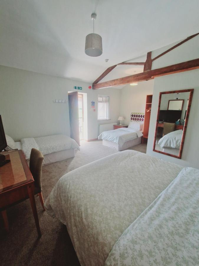 The Bosville Arms Rudston Kültér fotó